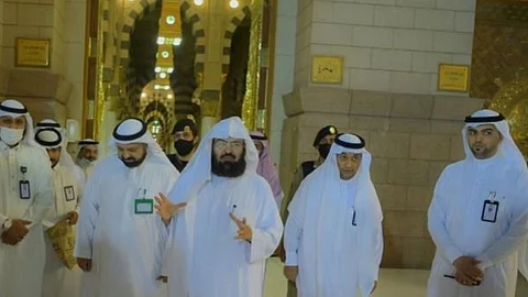الرئيس العام لشؤون الحرمين يتفقد منظومة الخدمات في المسجد النبوي