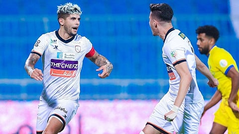 مدرب النصر يحشد القوة الضاربة.. والشباب يراهن على سلاح إيجالو الفتّاك