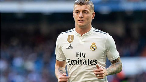 وكيل كروس يوضح حقيقة رحيله عن ريال مدريد