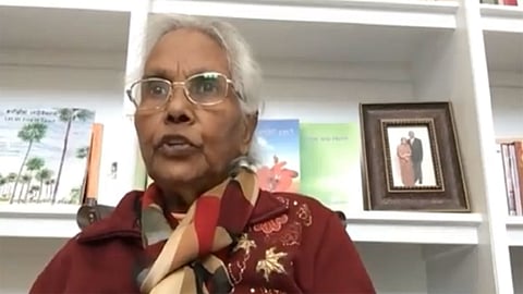 بعمر الـ87.. مسنة سريلانكية تحصل على الماجستير