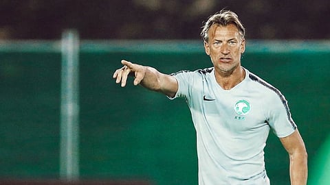 قبل موقعة أستراليا.. رينارد يطارد «رقمًا ذهبيًا» مع الأخضر