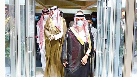 وزير الدولة لشؤون الدول الأفريقية يصل إلى الكاميرون