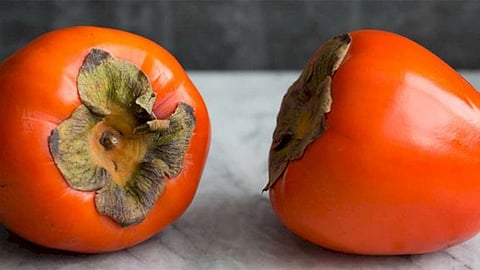 فاكهة الكاكا.. كنز من الفيتامينات والمعادن