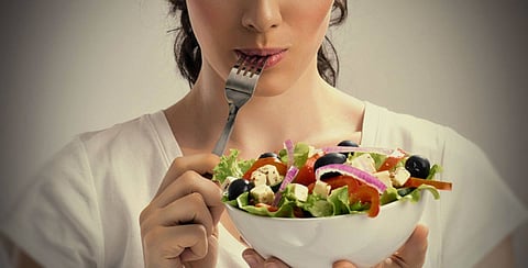 عادات غذائية تمنع من فقدان الوزن.. تجنّبها