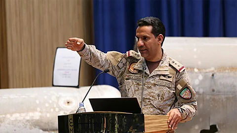 التحالف يشن ضربات جوية على معسكرات حوثية في صنعاء