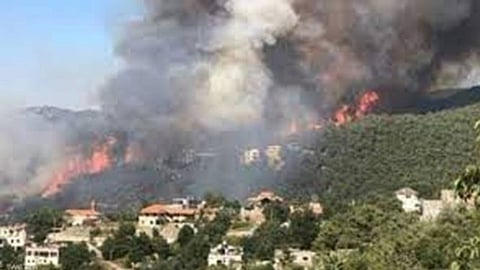 استمرار اشتعال الحرائق في لبنان وسط أنباء عن عمل تخريبي