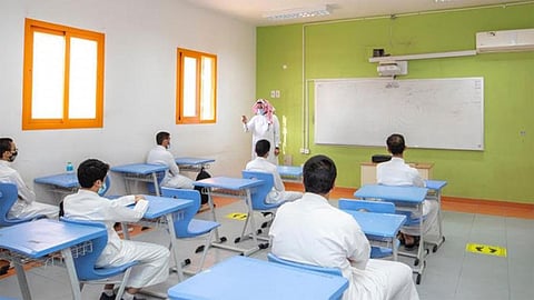 اليوم.. انطلاق الاختبارات النهائية للفصل الدراسي الأول 1443هـ