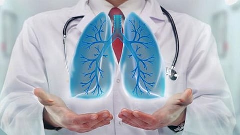 للمصابين بالانسداد الرئوي المزمن.. نصائح بزيارة الطبيب حال ظهور 4 أعراض