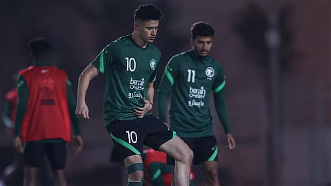 الأخضر يرفع درجة الاستعداد قبل اختبار الأردن في كأس العرب