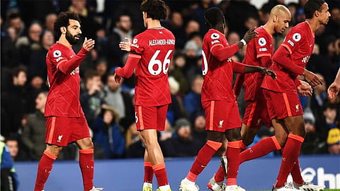 الدوري الإنجليزي.. مانشستر سيتي وليفربول يواصلان مطاردة تشيلسي على الصدارة