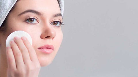 9 زيوت أساسية مفيدة للعناية اليومية بالبشرة