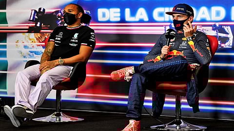 «فورمولا 1» على موعد مع التاريخ.. جدة تُشعل الصراع بين فيرستابن وهاميلتون