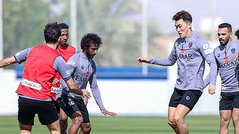اشتباه بـ«كورونا» في الهلال يؤجل تدريبات الزعيم 24 ساعة