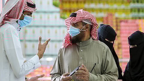 %98 نسبة التعافي من كورونا بالسعودية.. واللقاحات تتجاوز 90 مليون جرعة بدول الخليج