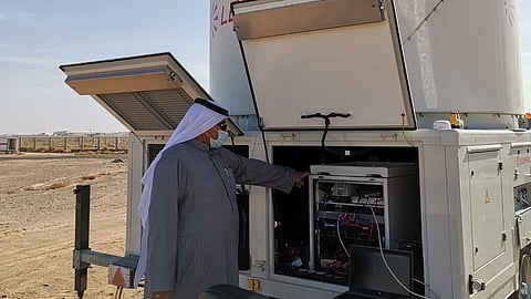 يرصد العواصف والجراد.. «الأرصاد» تشغل رادارا متنقلا للطقس في تبوك