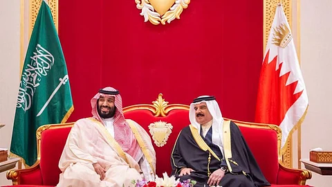 «اللؤلؤ والتمور والسياحة».. ثلاثية دافعة لقطار العلاقات السعودية البحرينية الاقتصادية