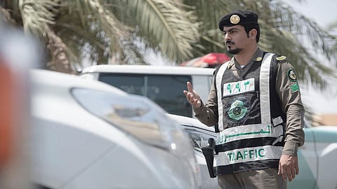 «المرور» يعلن ضبط 2893 مركبة متوقِّفة بأماكن ذوي الإعاقة