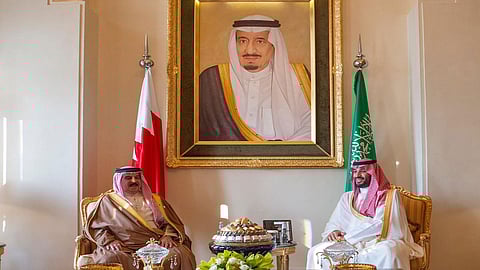 التأكيد على مضامين إعلان العُلا.. صدور بيان مشترك في ختام زيارة ولي العهد لمملكة البحرين