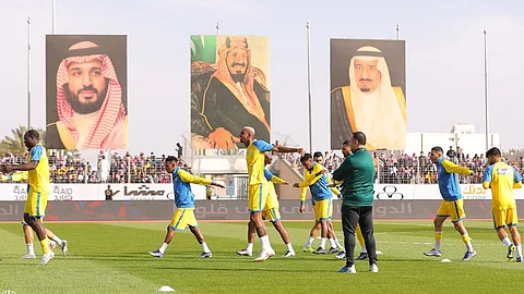 بعد حمدالله.. النصر يفقد أهم نجومه في يناير رسميًا