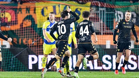 يوفنتوس يسقط في فخ التعادل مع فينزيا في الدوري الإيطالي