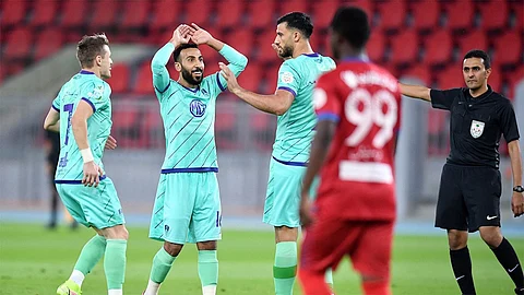 الأهلي يفوز على أبها وديًا.. ويخسر الأسمري