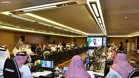 «الفالح» يدعو إلى عرض الفرص الاستثمارية في القطاع الخاص بالدول الإسلامية في لقاء سنوي