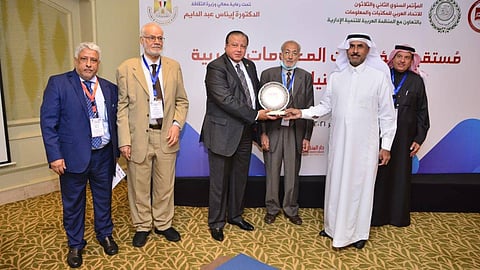 مكتبة الملك فهد الوطنية تفوز بجائزة الاتحاد العربي للمكتبات 2021