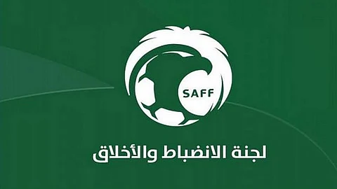 «الانضباط» تعاقب رئيس ومشرف «الهلال» على خلفية الديربي ضد النصر