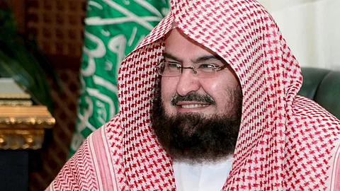 السديس: منح خطاط المصحف «الجنسية السعودية» يجسد اهتمام القيادة بالقرآن الكريم
