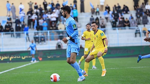 رئيس الحزم يفتح النار على التحكيم: «الفار» لا يعمل