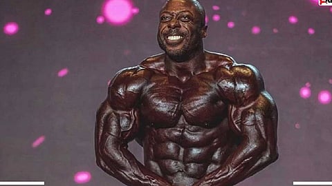 بعد وفاة 3 من لاعبي كمال الأجسام خلال شهر.. طبيب يحذر من الهرمونات والمنشطات