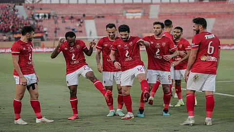 التشكيل الرسمي.. الأهلي المصري يهاجم الرجاء بثلاثي ناري في ليلة السوبر
