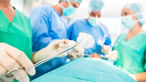 خلال عام.. إجراء 10 عمليات زراعة قلب ناجحة بمركز الملك عبد العزيز في الرياض