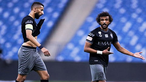 أزمة في وسط «الهلال» قبل مواجهة الفتح بدوري المحترفين