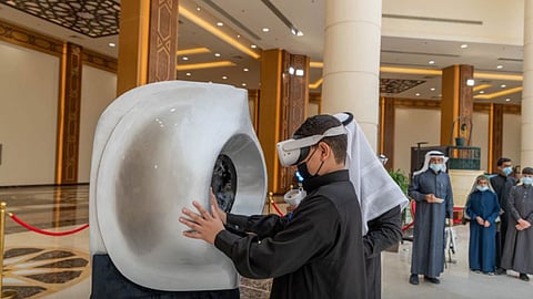 زوار معرض عمارة الحرمين عن الحجر الأسود الافتراضي: تجربة رائعة.. رصة لتعريف النشء بمقدساتهم
