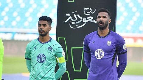 أول تعليق من العويس بعد هزيمة الأهلي أمام الرائد