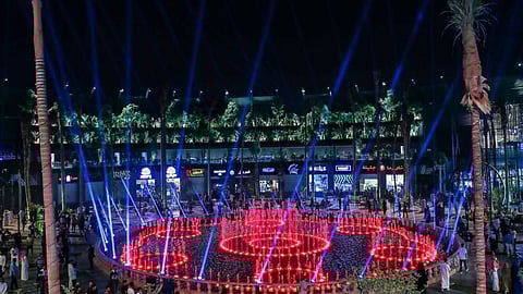 الحدائق المعلقة بمنطقة «جاردن» تنشر عبق الجُزر الاستوائية في «بوليفارد رياض سيتي»