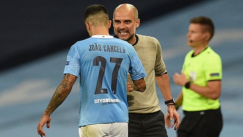 إصابة نجم مانشستر سيتي أثناء سطو مسلح على منزله وسرقة مقتنيات ثمينة