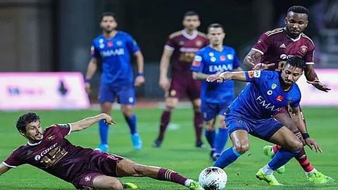 الفيصلي يستدرج الهلال في «بروفة» السوبر السعودي