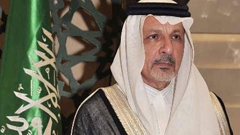 «قطان» يستعرض سبل تطوير العلاقات الثنائية مع وزير خارجية الكاميرون