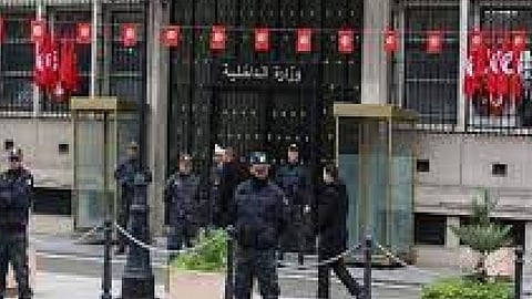 تونس.. الداخلية تضع «شخصين» تحت الإقامة الجبرية