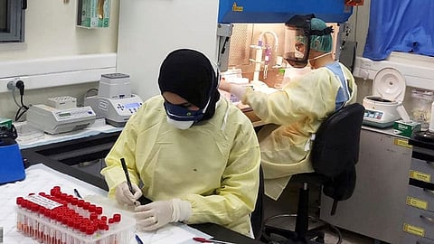 استشاري يكشف عن السبب الرئيس في تخفيف الضغط على القطاع الصحي