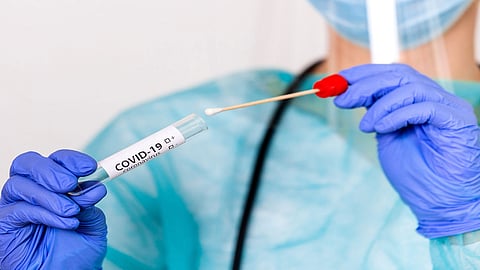 مختص يزف بشرى بشأن أوميكرون: يقود العالم إلى مناعة القطيع لكن