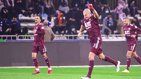 الفيصلي يطارد فوزًا تاريخيًّا في مواجهة الهلال بكأس السوبر