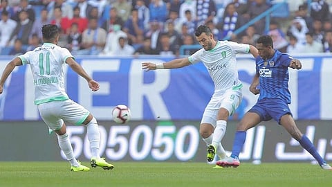 الهلال يخشى غدر الأهلي في كلاسيكو عودة الجماهير