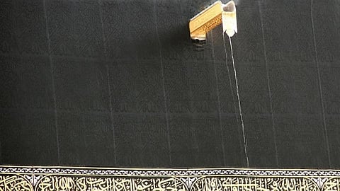 بالصور.. ميزاب الكعبة من قريش إلى الملك فهد