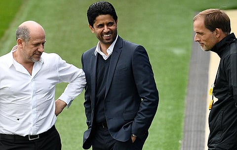 كتاب فرنسي جديد: الخليفي قد يغادر سان جيرمان وتوخيل يتجسس على اللاعبين