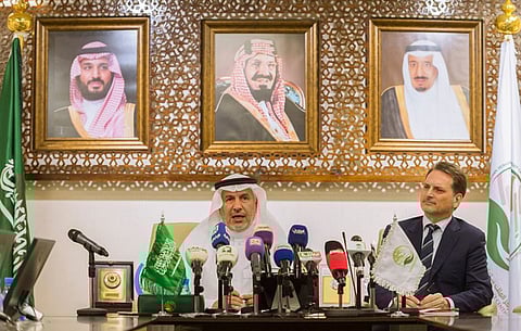 بالصور.. الربيعة يوقع مذكرة المنحة السعودية لـ"الأونروا"