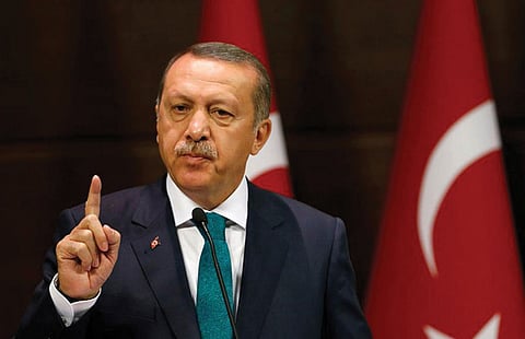 فايننشال تايمز: أردوغان يوسّع حملته القمعية ضد المعارضين.. وكافالا أبرز الشواهد