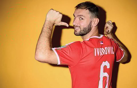 برشلونة يخطط لضم المدافع الروسي إيفانوفيتش